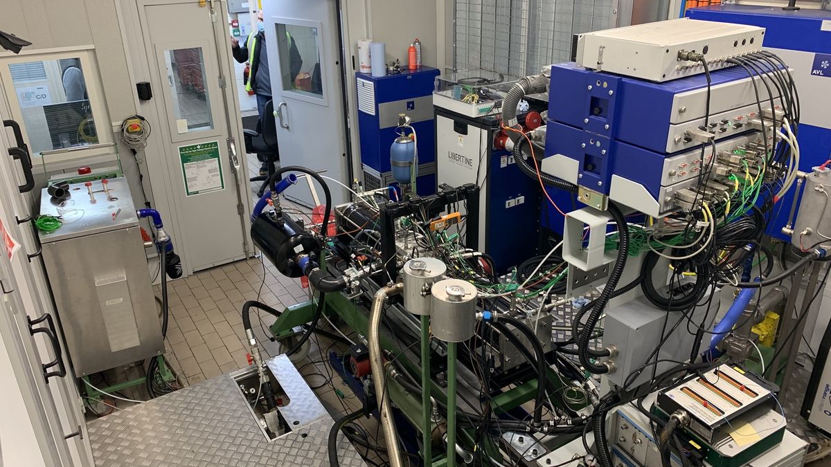 Silnik Libertine z wolnym tłokiem podczas pierwszych testów