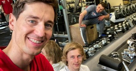 Kamil Stoch rozbił bank swoim komentarzem. "Dawidku, wracaj!"