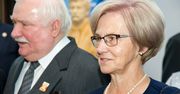 Lech Wałęsa z żoną. Prywatna rozmowa małżonków w sieci. "Łasisz się"
