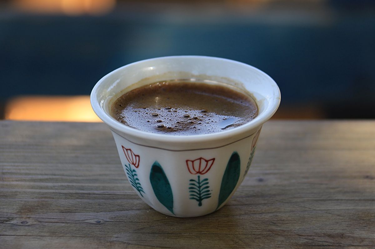 Grüner Kaffee: Die sanfte Power-Alternative für Magen und Geist