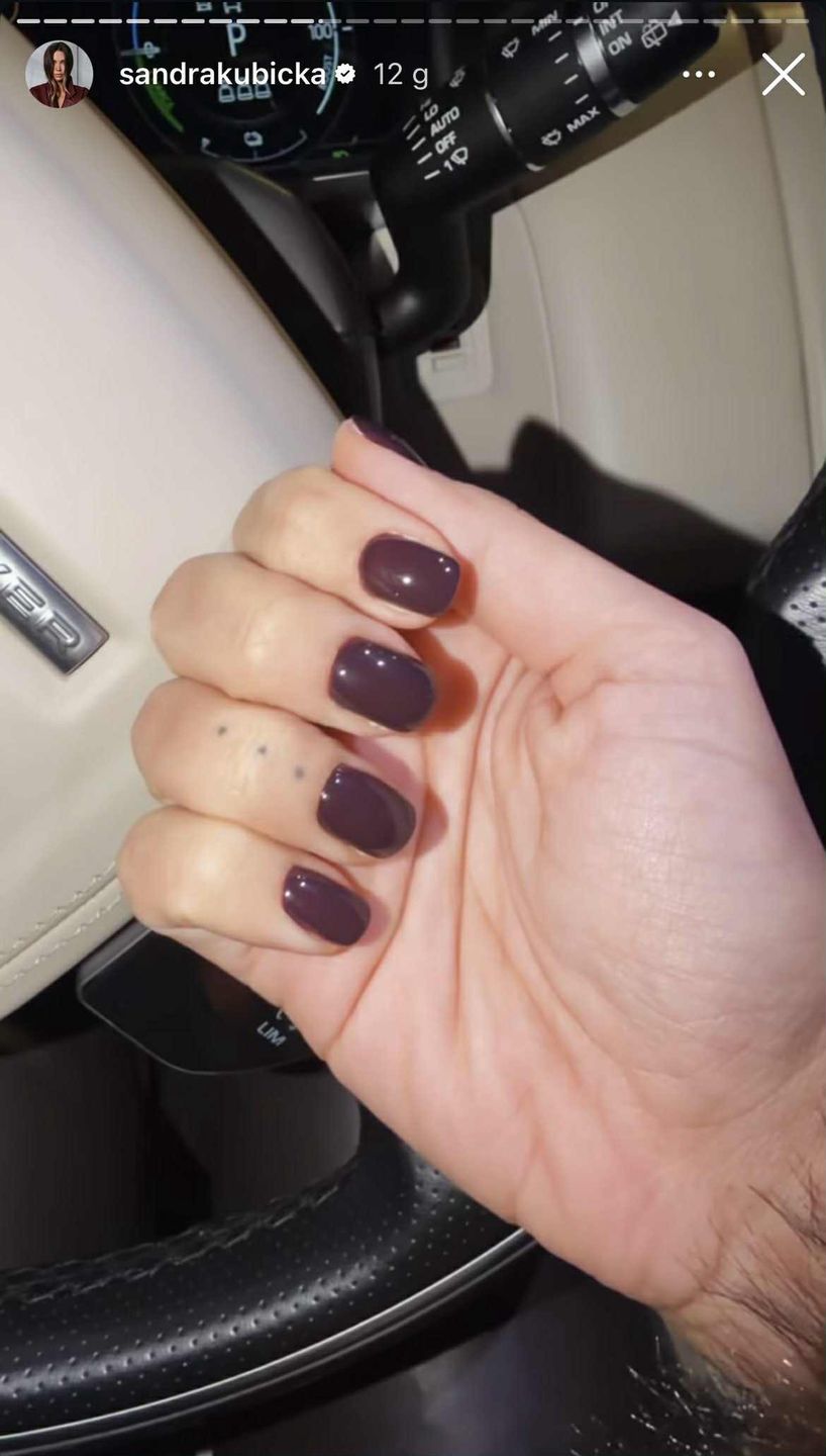 Sandra Kubicka pokazała paznokcie