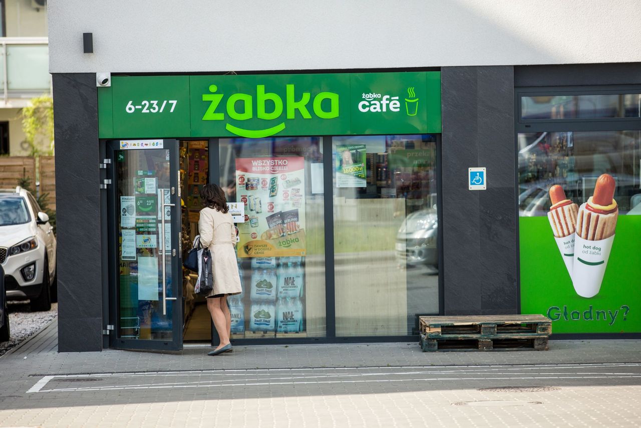 Żabka zapowiada nowe centrum logistyczne pod Warszawą. Ma być w pełni zautomatyzowane