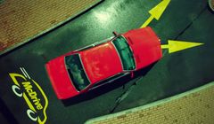 Historia o towarze, rakietach i "sprzątnięciu staruszka" reklamuje McWrap w McDonald's