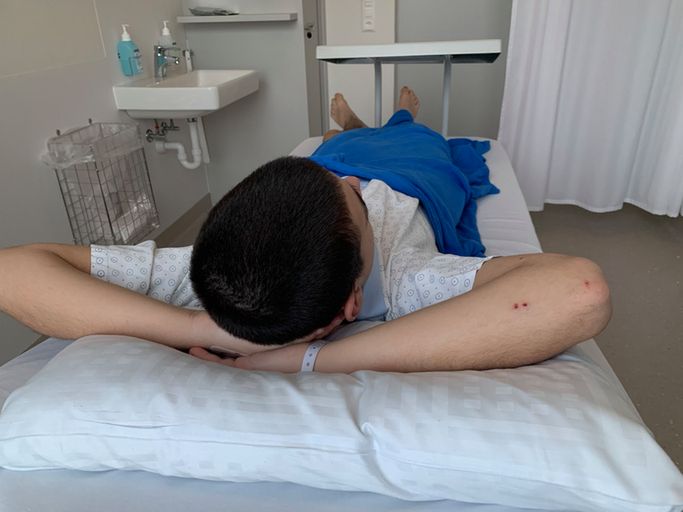 Nastolatek trafił do szpitala