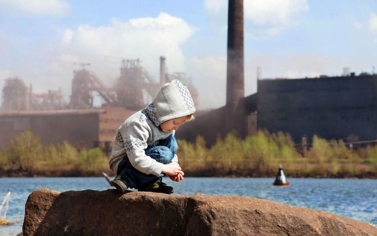 Dzieci są bardziej niż dorośli wrażliwe na zanieczyszczenia powietrza 