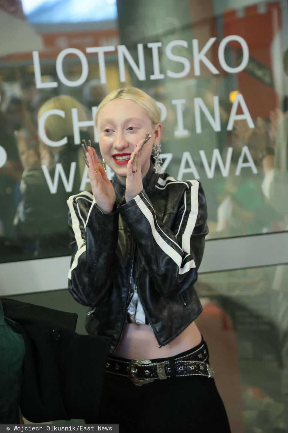 Powitanie Luny po powrocie ze SzwecjiFot. Wojciech Olkusnik/East News, Warszawa, 12.05.2024. Lotnisko im. F. Chopina.  Spotkanie z Luna - reprezentantka Polski w tegorocznym Konkursie Piosenki Eurowizji - tuz po powrocie ze Szwecji.Wojciech Olkusnik