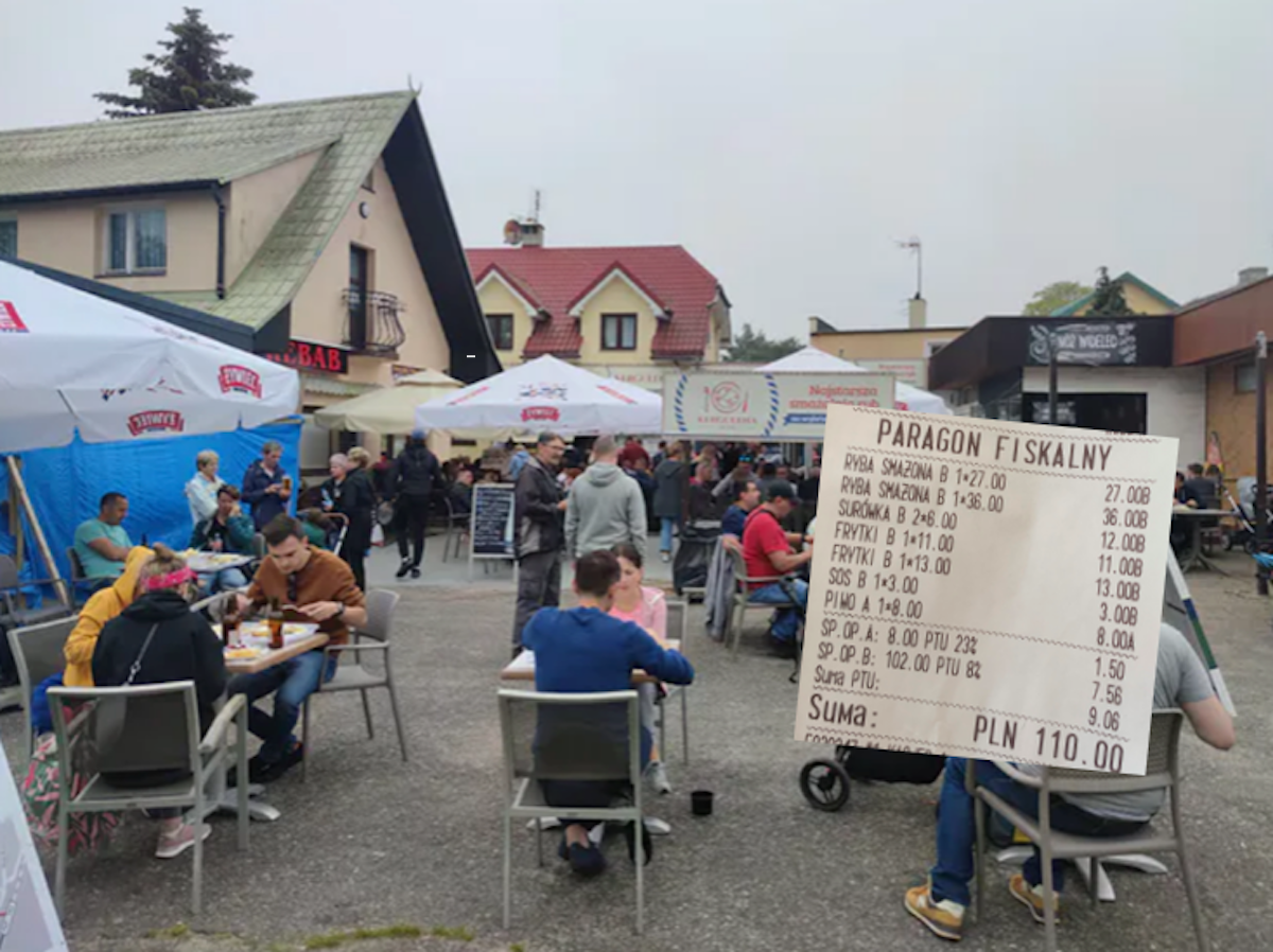 Klient pokazał rachunek. To nie cena ryb zwraca uwagę