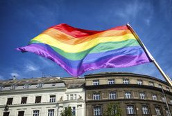 Warszawa. "Dwie osoby na 15 zostały wyrzucone na ulicę". Powstanie hostel LGBT