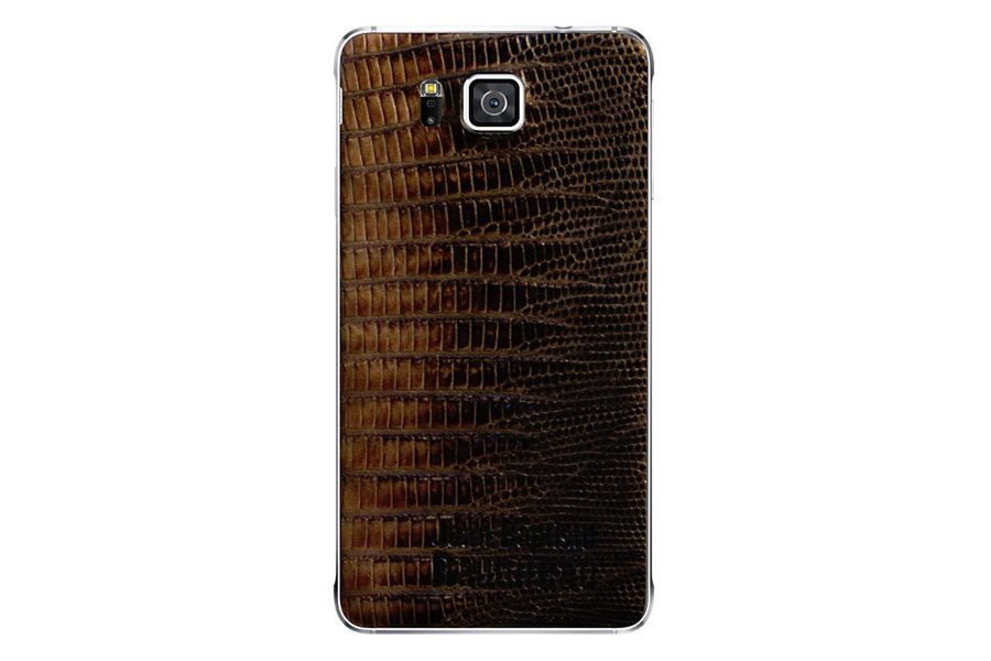 Galaxy Alpha również w skórzanej obudowie. Naprawdę skórzanej 8