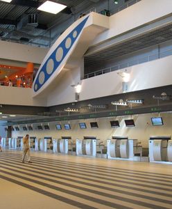 Brytyjczyk zamieszkał na lotnisku w Polsce