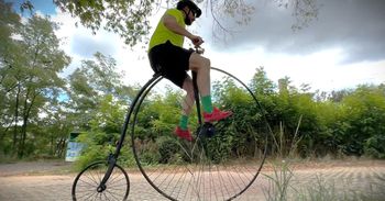 Strażak wyruszył bicyklem bez łańcucha w podróż dookoła Polski