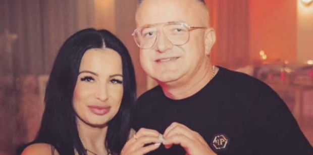 Narzeczona DJ-a Hazela publikuje zdjęcie z zaręczyn i wyznaje: "Nieprędko wybaczę, że już Ciebie nie ma"
