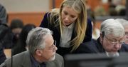 Gwyneth Paltrow wychodząc z sądu, pochyliła się nad swoim przegranym przeciwnikiem. Wiadomo, co wyszeptała mu do ucha