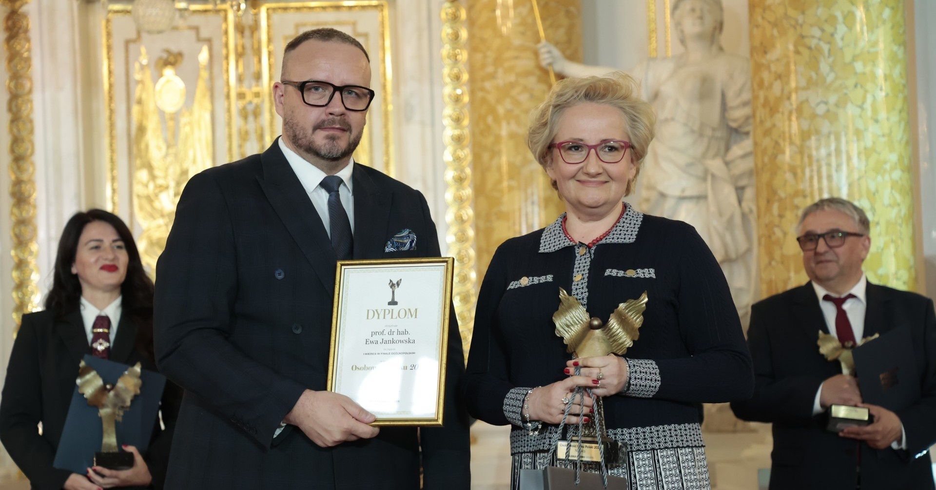 Prof. Ewa Jankowska: Praca w dużej mierze ma działanie dobroczynne dla naszego zdrowia