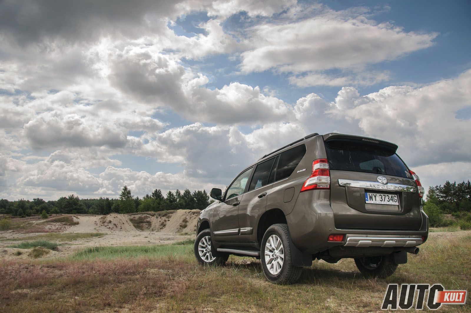 Toyota Land Cruiser 150 3,0 D4D A/T Invincible - test [galeria zdjęć] 7