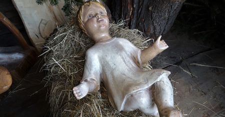 Jezus w oknie życia. Złodziej zwrócił figurkę z szopki