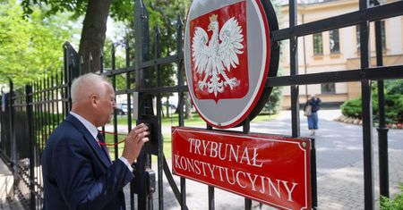 Jednak są pieniądze na wynagrodzenia w TK? "Nie byliśmy w stanie nic z tym zrobić"