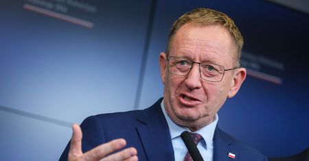 Minister Telus: to te firmy wyzyskują rolników. Milczy, gdy pytamy o konkrety