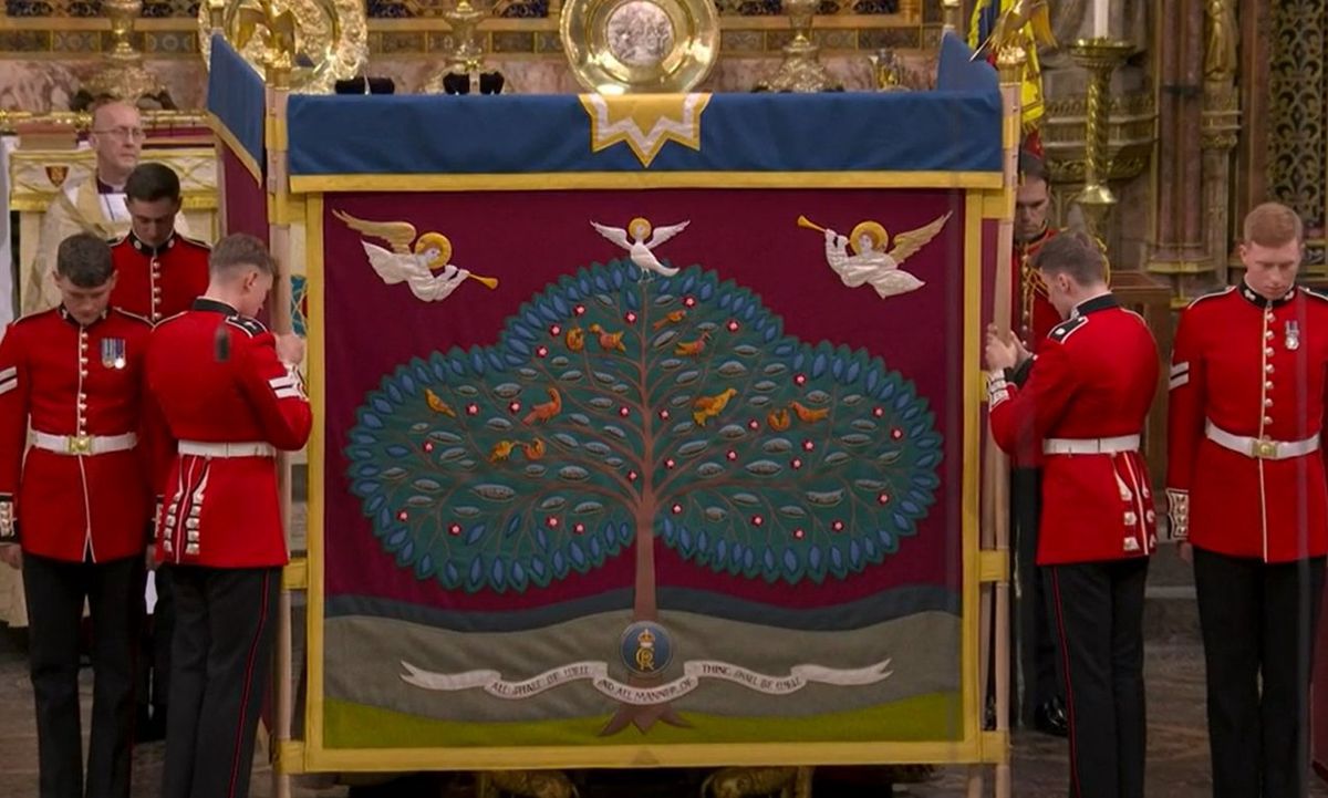 Najświętszy moment koronacji Karola III. "Chwila między Bogiem a monarchą"