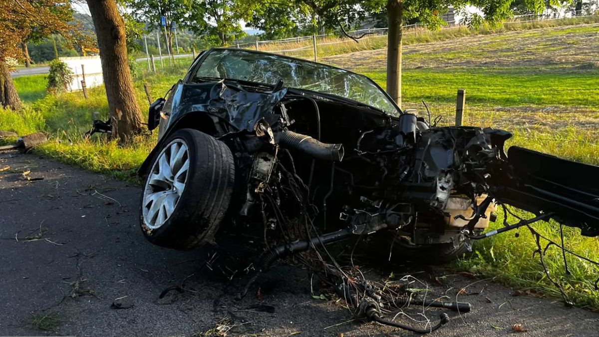 Kraksa na skrzyżowaniu Bielskiej z Kasztanową w Grodźcu - 23.08.