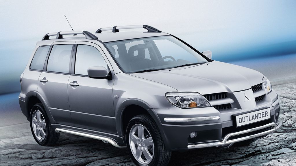 Mitsubishi Outlander I