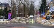Zakopane: Chaos drogowy na ul. Sienkiewicza. Remont szybszy niż plan, znaki wolniejsze niż ekipy