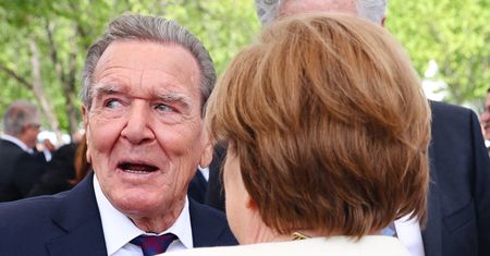 Niemiecki dziennik krytykuje Schroedera za słowa o Polsce. Polityk bronił Nord Stream