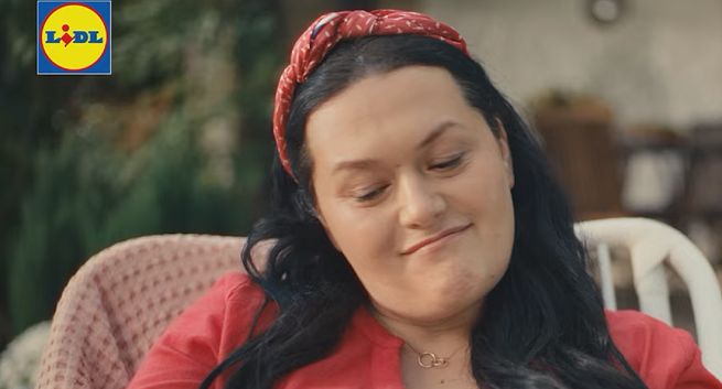 Lidl reklamuje się przebojem Wodeckiego w tle