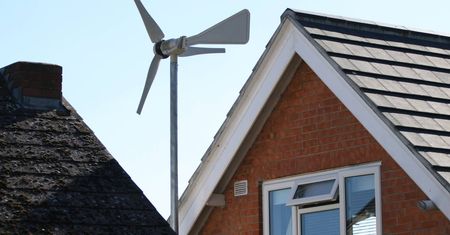Przydomowa turbina wiatrowa? To się nie opłaca