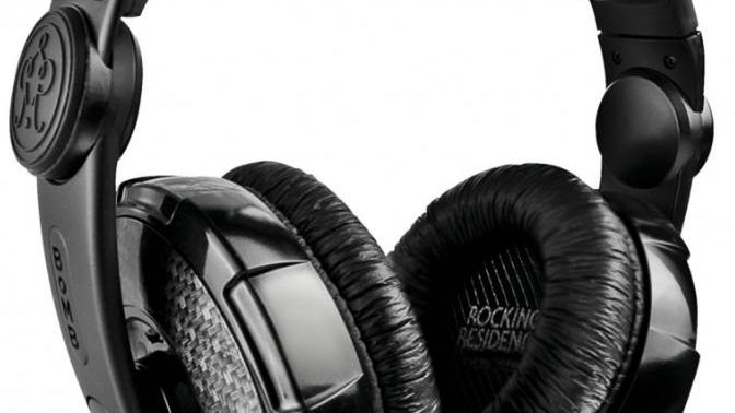 BoMBowe słuchawki, czyli Rocking Residence BoMB 1