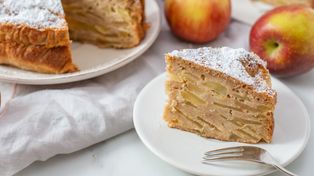 Niewidzialne ciasto, które zawsze wychodzi. Tyle jabłek, że masy prawie nie widać
