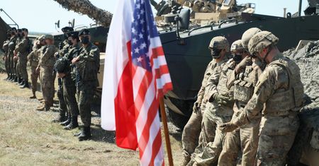 Trump dogadał, ale czy Biden będzie realizował? Umowa wojskowa z USA wchodzi w życie