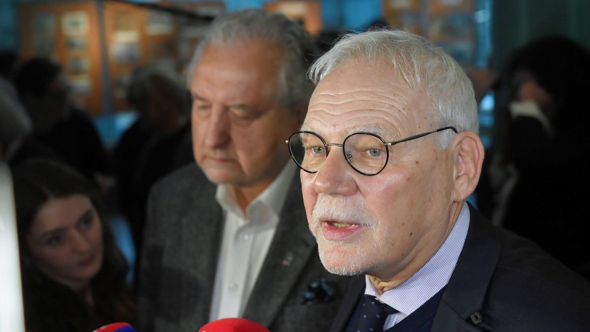 Prof. Marek Safjan