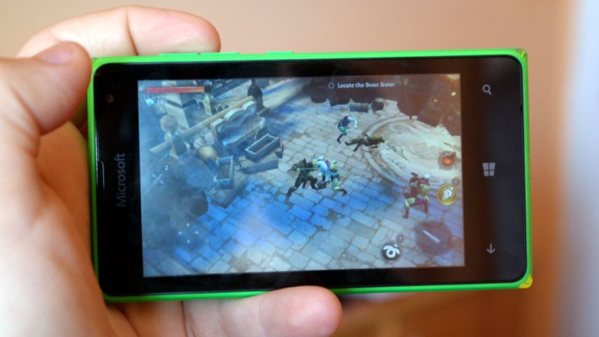 W jakie gry zagrasz na tanich Lumiach? Sprawdzamy na przykładzie Lumii 532 i 435 2