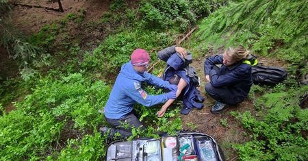 Zeszła ze szlaku, bo tak podpowiadało Google Maps. Trzeba było wzywać GOPR