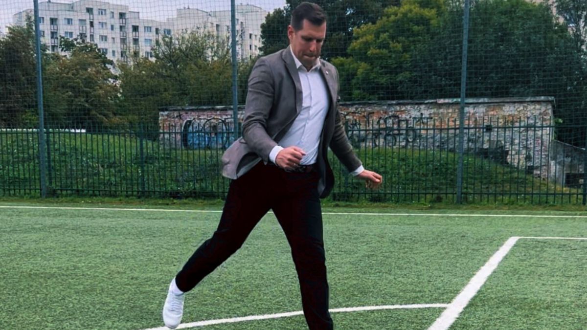 Bocheński wrzucił zdjęcie. Internauci zarzucają fotomontaż