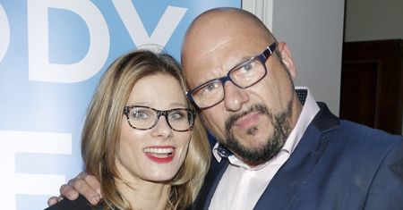 Tak dziś wygląda 15-letnia córka Piotra Gąsowskiego i Anny Głogowskiej. Tancerka POZOWAŁA z pociechą na ściance (ZDJĘCIA)