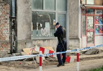 Zabójstwo w pustostanie na Woli. Ivan R. schwytany w Niemczech