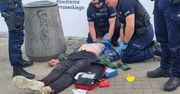 Warszawa: Mężczyzna upadł z wysokości przy stacji metra. Konieczna była reanimacja