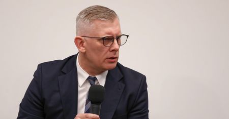 "Reset" TVP pod ostrzałem. Cenckiewicz reaguje