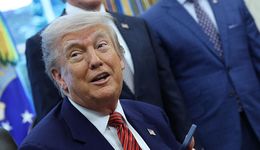 Wielka podwyżka ceł Trumpa wchodzi w życie. Ominie tylko jeden kraj