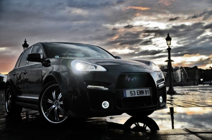 Porsche Cayenne Turbo Balrog