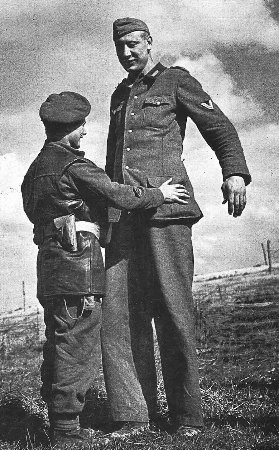 Jakob Nacken - najwyższy żołnierz niemiecki II wojny światowej. Te zdjęcia robią wrażenie 3