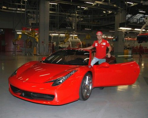 Felipe Massa i Ferrari 458 Italia[wideo]