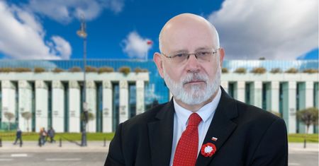 Świrski oskarża komisję o zamach konstytucyjny