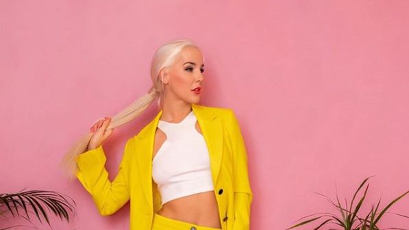 Sexmasterka nie może liczyć na wsparcie fanów.