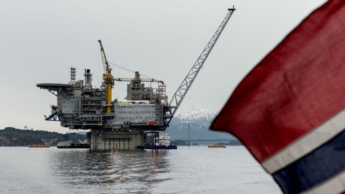 Statoil ASA Names New Gas Platform Aasta HansteenA Norwegian national flag flies from the back of a boat in view of the the Aasta Hansteen gas platform operated by Statoil ASA during its ceremonial baptism near Stord, Norway, on Thursday, March 8, 2018. Oil companies operating in Norway raised investment forecasts for this year after a wave of projects were approved, and expect spending to rise for the first time since crude prices collapsed in 2014. Photographer: Carina Johansen/Bloomberg via Getty ImagesBloombergEurope, EMEA, EU, TOPNEWS, E.U.