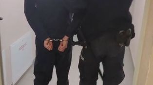 Kamienna Góra: Trzej nastolatkowie brutalnie napadli na mężczyznę