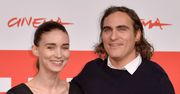 Rooney Mara i Joaquin Phoenix ZOSTALI RODZICAMI! Znamy płeć i imię dziecka
