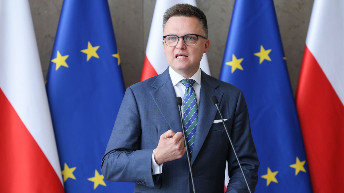 Warszawa, 11.06.2025. Marszałek Sejmu Szymon Hołownia podczas konferencji prasowej w Sejmie w Warszawie, 11 bm. Zakończyła się debata po expose premiera Donalda Tuska. Sejm ma głosować nad wotum zaufania dla rządu. (jm) PAP/Rafał Guz